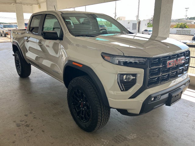 2026 GMC Canyon 2WD Crew Cab Elevation