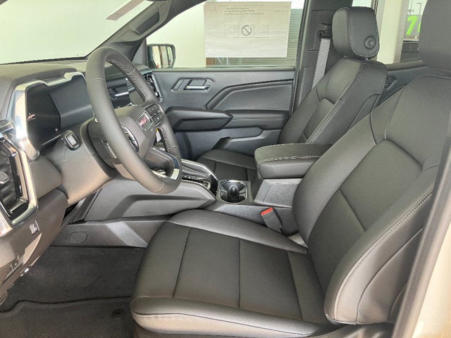 2026 GMC Canyon 2WD Crew Cab Elevation