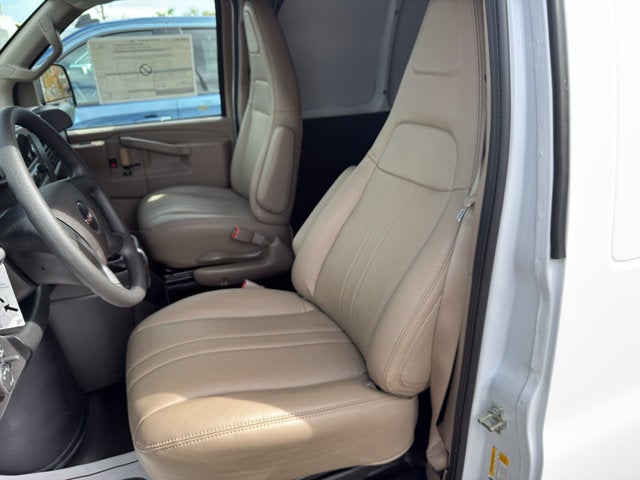 2026 GMC Savana Cargo Van RWD 2500 135"