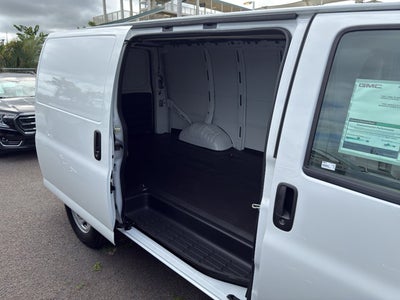 2026 GMC Savana Cargo Van RWD 2500 135"