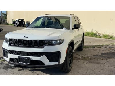 2026 Jeep Grand Cherokee GRAND CHEROKEE LAREDO ALTITUDE 4X2