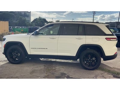 2026 Jeep Grand Cherokee GRAND CHEROKEE LAREDO ALTITUDE 4X2