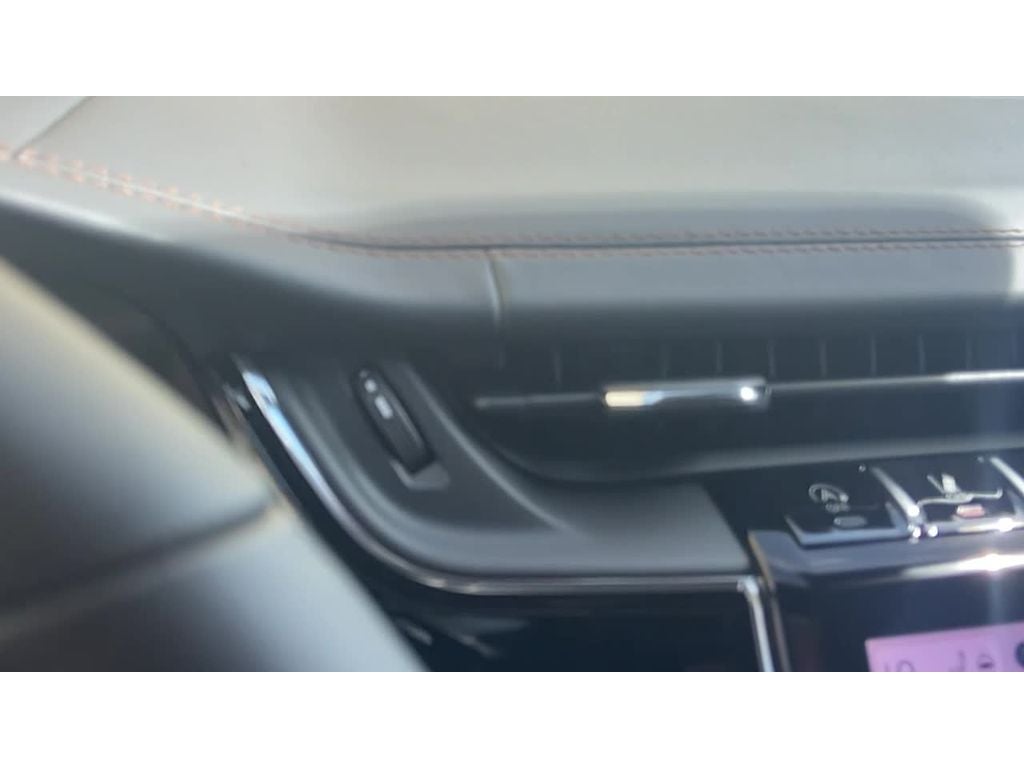 2025 Jeep Grand Cherokee GRAND CHEROKEE L SUMMIT RESERVE 4X4