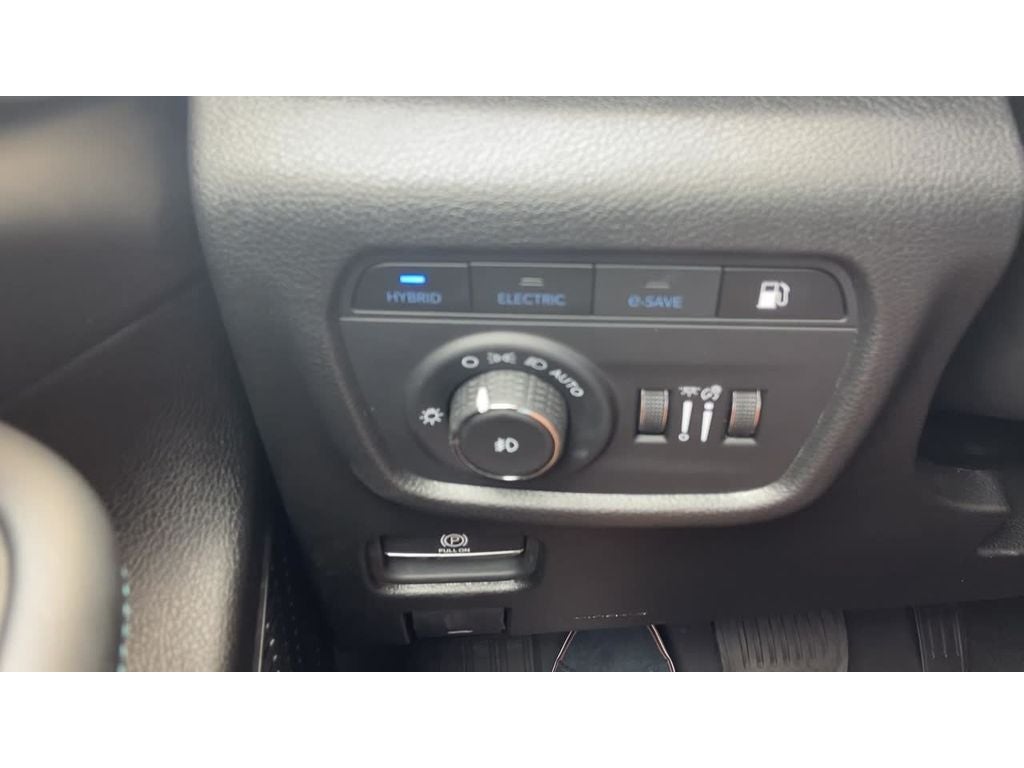 2025 Jeep Grand Cherokee 4xe Trailhawk