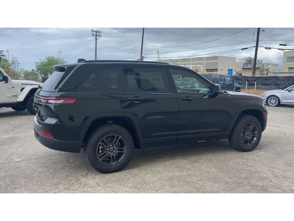 2025 Jeep Grand Cherokee 4xe Trailhawk