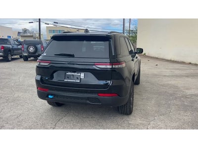 2025 Jeep Grand Cherokee 4xe Trailhawk