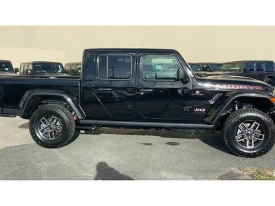 2026 Jeep Gladiator GLADIATOR MOJAVE X 4X4