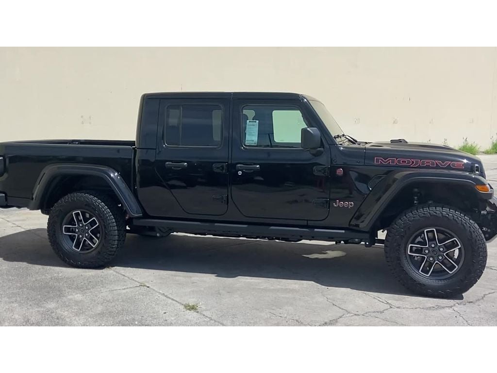 2026 Jeep Gladiator GLADIATOR MOJAVE 4X4