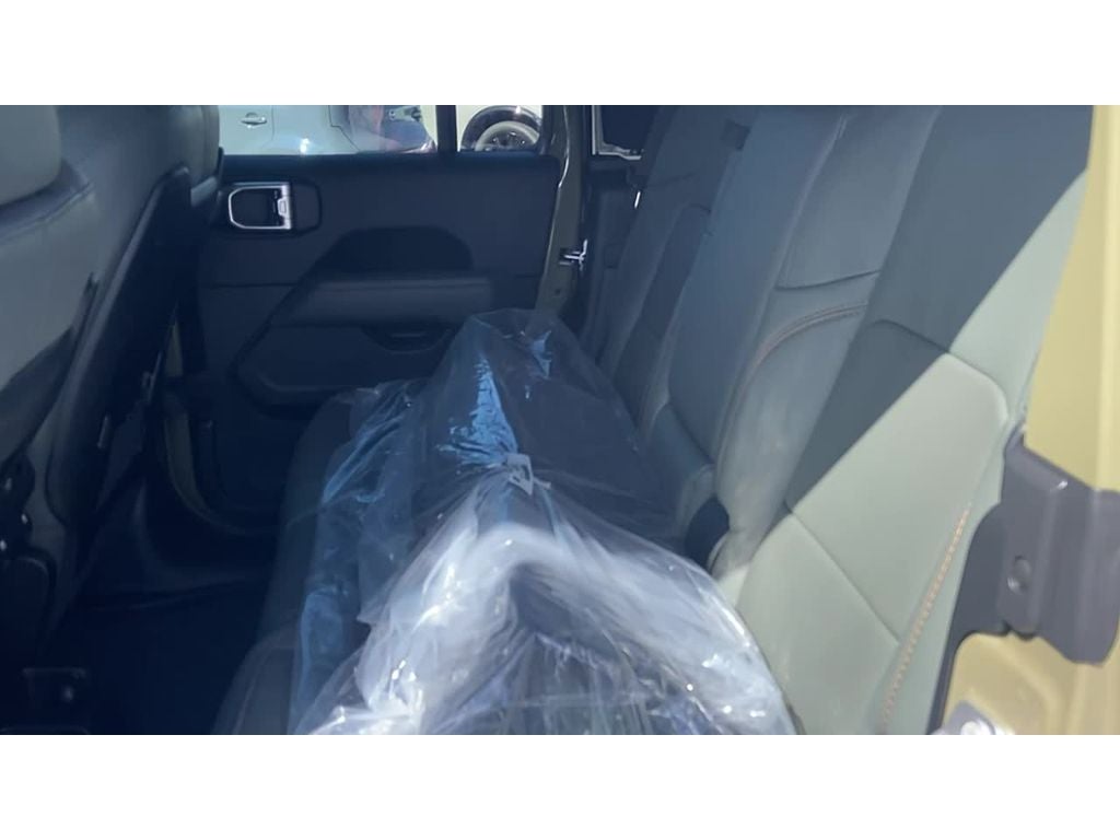 2026 Jeep Gladiator GLADIATOR MOJAVE X 4X4