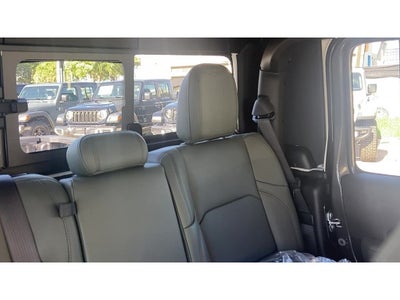 2026 Jeep Gladiator GLADIATOR MOJAVE X 4X4