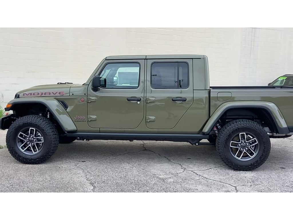 2026 Jeep Gladiator GLADIATOR MOJAVE 4X4