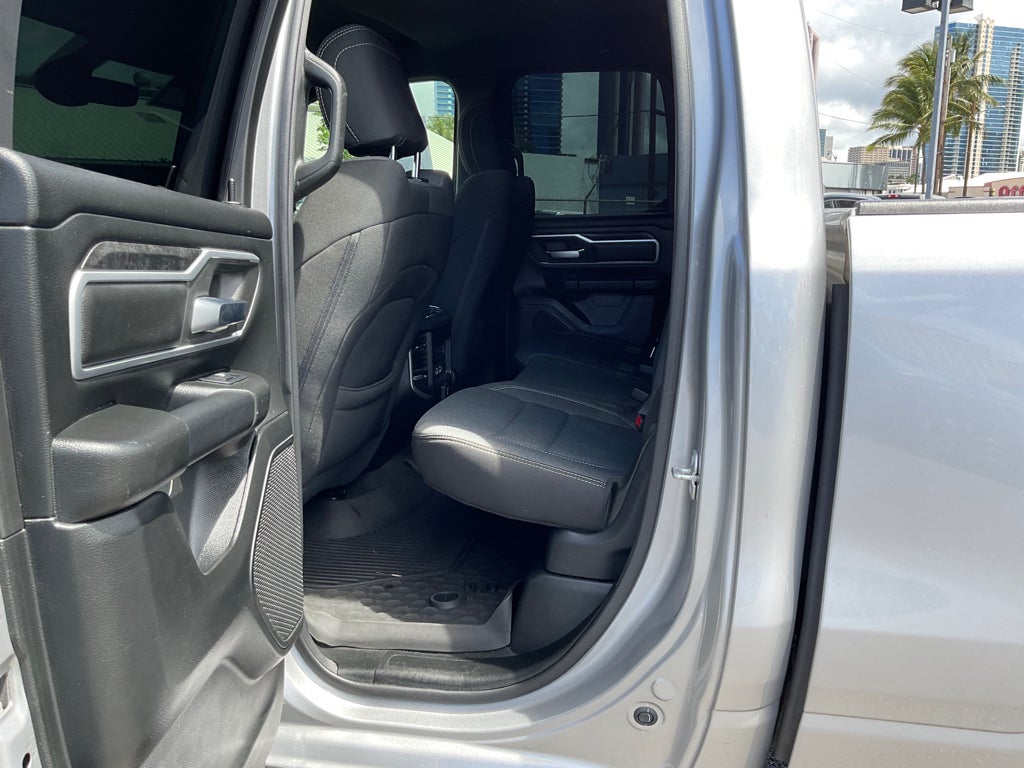 2021 RAM 1500 Big Horn Quad Cab 4x2 6'4' Box