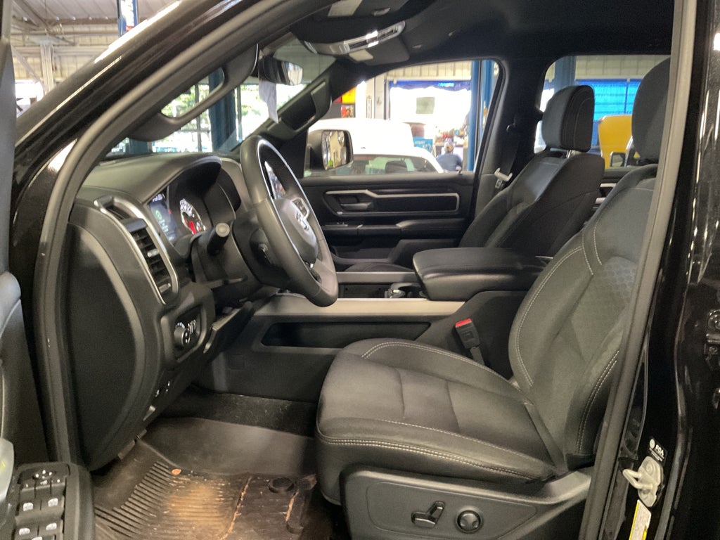 2025 RAM 1500 Big Horn Crew Cab 4x2 5'7' Box