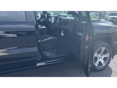 2026 RAM Ram 1500 RAM 1500 EXPRESS CREW CAB 4X2 5'7' BOX