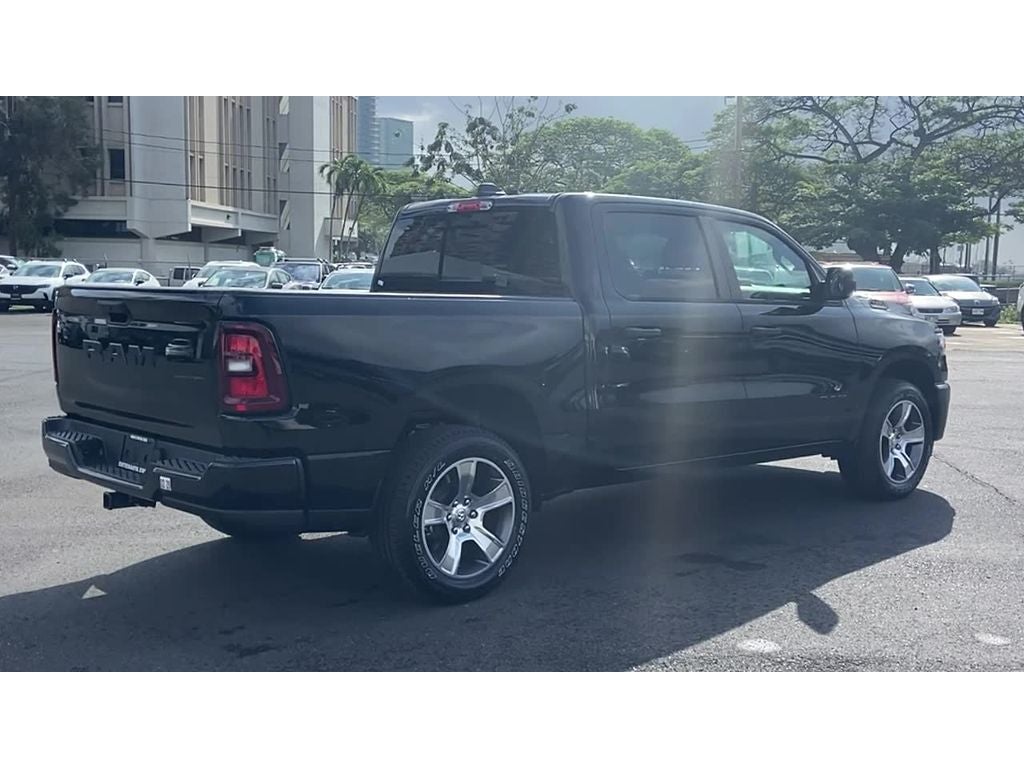 2026 RAM Ram 1500 RAM 1500 EXPRESS CREW CAB 4X2 5'7' BOX