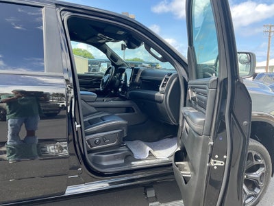 2023 RAM 1500 Limited Crew Cab 4x2 5'7' Box