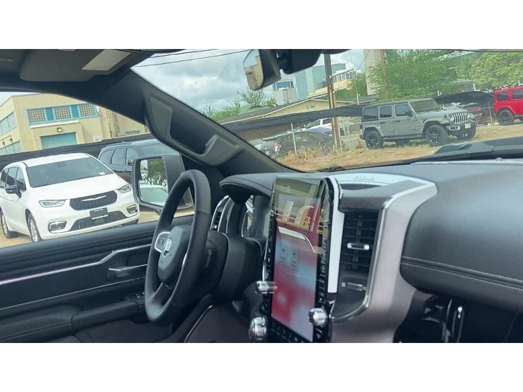 2026 RAM Ram 1500 RAM 1500 LARAMIE CREW CAB 4X2 5'7' BOX