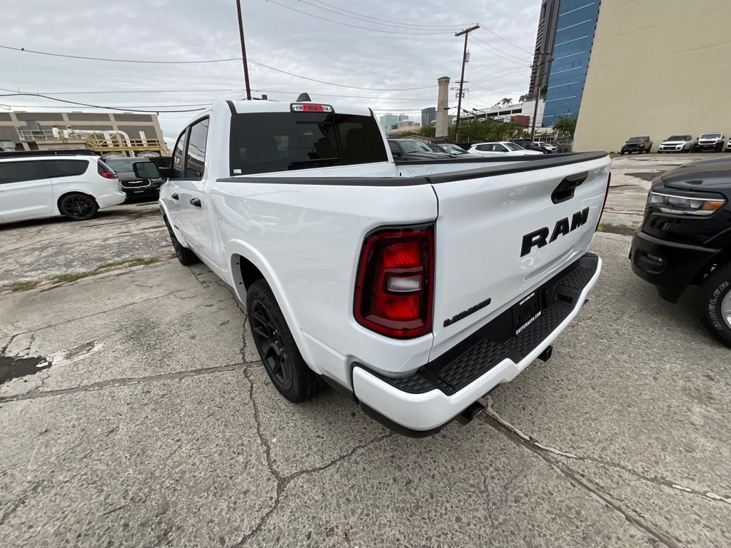 2026 RAM Ram 1500 RAM 1500 LARAMIE CREW CAB 4X2 5'7' BOX