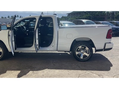 2026 RAM Ram 1500 RAM 1500 EXPRESS QUAD CAB 4X2 6'4' BOX