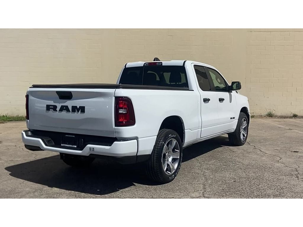 2026 RAM Ram 1500 RAM 1500 EXPRESS QUAD CAB 4X2 6'4' BOX