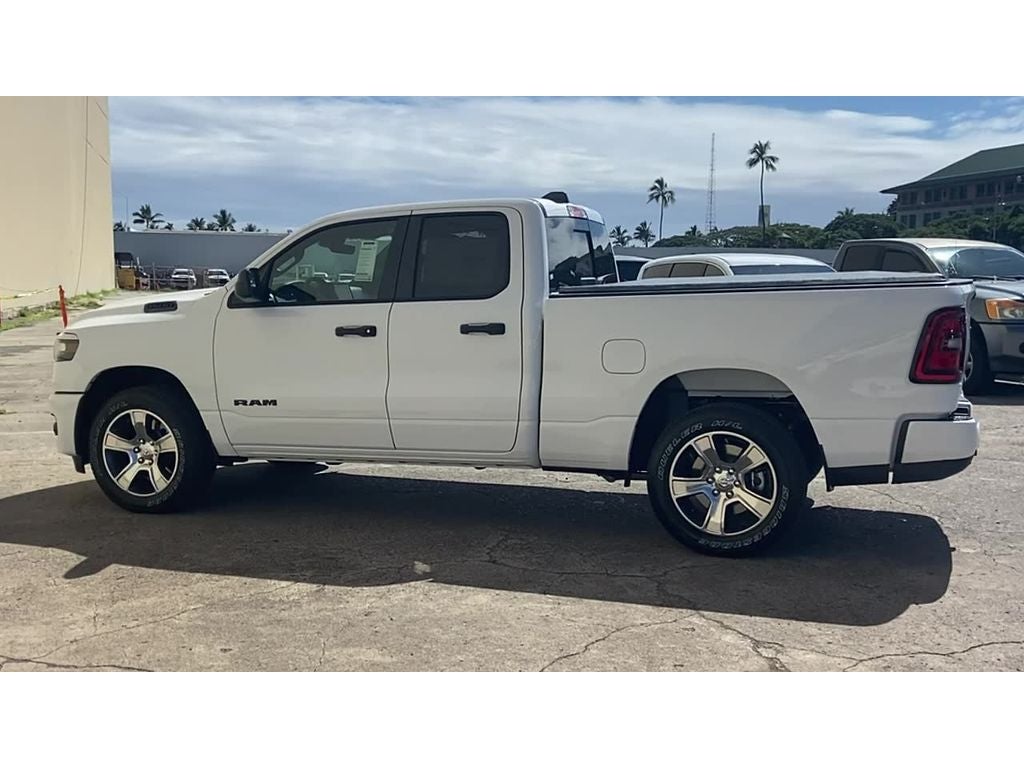2026 RAM Ram 1500 RAM 1500 EXPRESS QUAD CAB 4X2 6'4' BOX