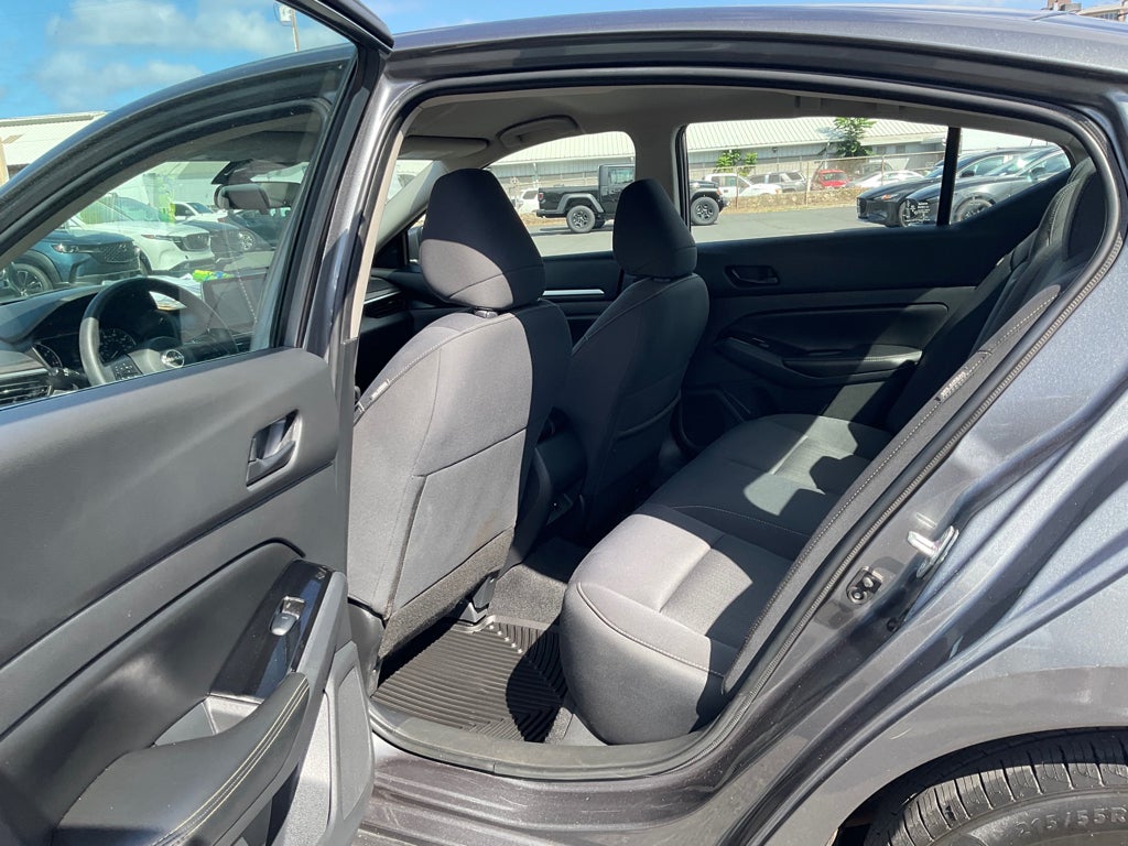 2023 Nissan Altima SV FWD