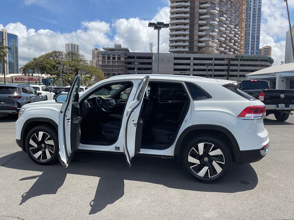 2024 Volkswagen Atlas Cross Sport 2.0T SE w/Technology