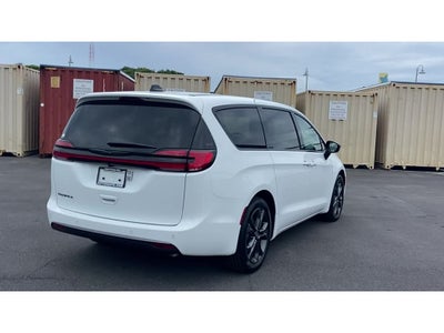 2026 Chrysler Pacifica PACIFICA SELECT