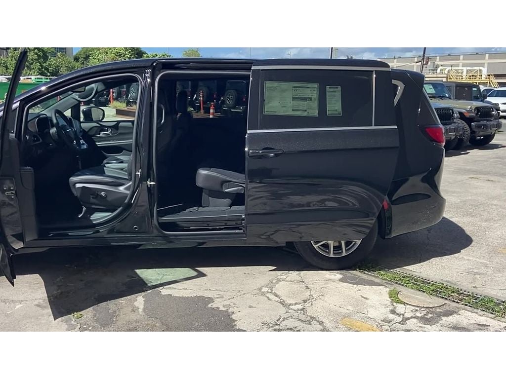 2026 Chrysler Pacifica PACIFICA SELECT