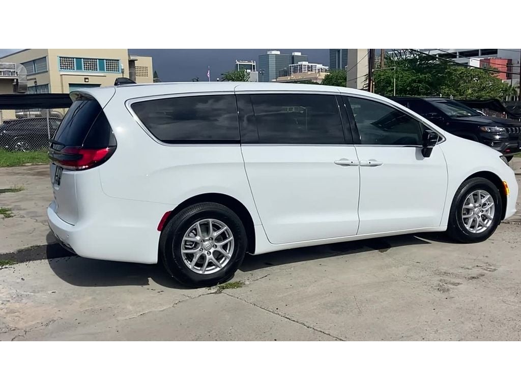 2026 Chrysler Pacifica PACIFICA SELECT