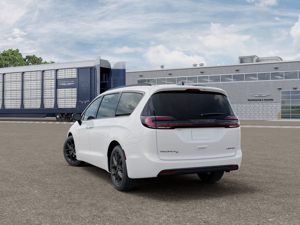 2027 Chrysler Pacifica PACIFICA LIMITED