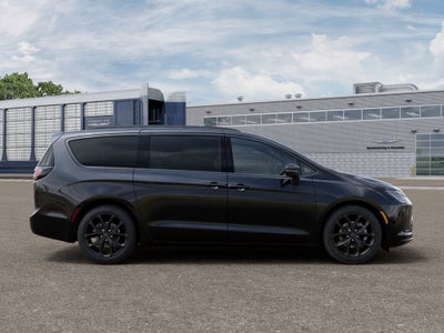 2027 Chrysler Pacifica PACIFICA LIMITED