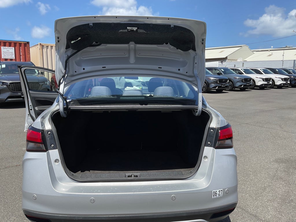 2021 Nissan Versa SV Xtronic CVT