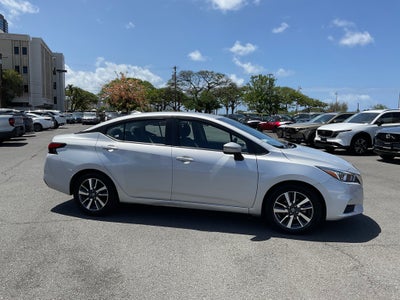 2021 Nissan Versa SV Xtronic CVT