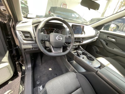 2025 Nissan Rogue SV FWD