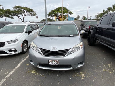 2014 Toyota Sienna Base