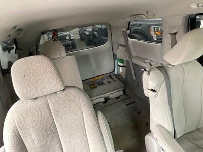 2014 Toyota Sienna Base