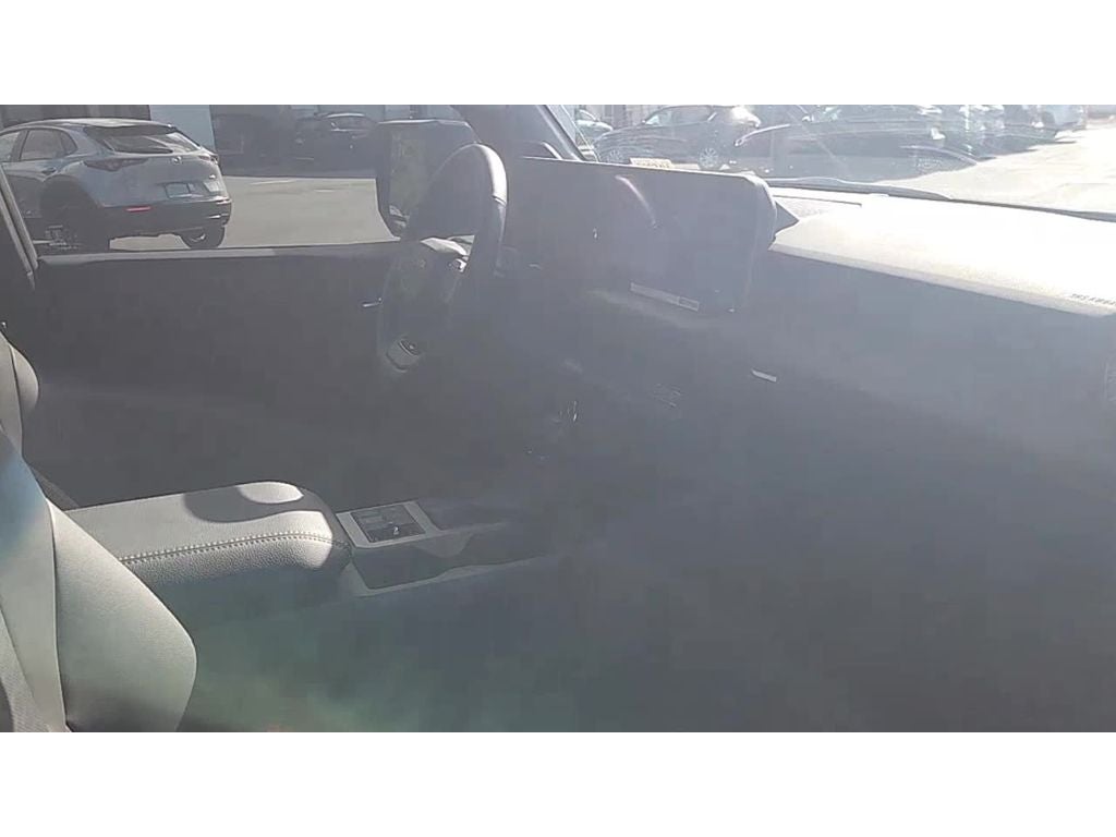 2025 Toyota Land Cruiser 4WD (Natl)