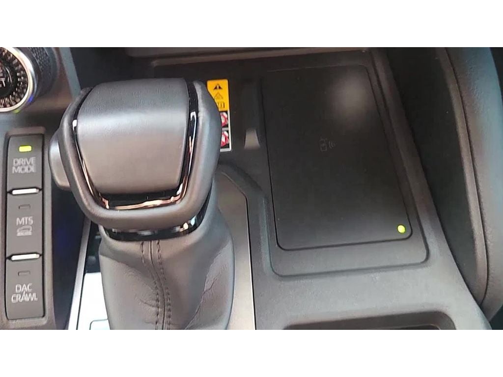 2025 Toyota Land Cruiser 4WD (Natl)