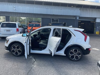 2023 Kia Niro EX Touring