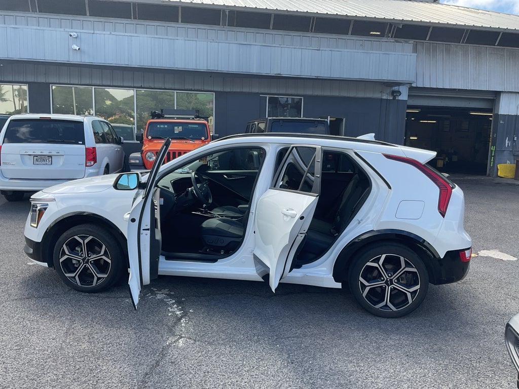 2023 Kia Niro EX Touring