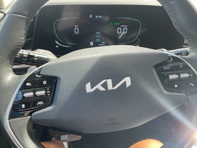 2023 Kia Niro EX Touring