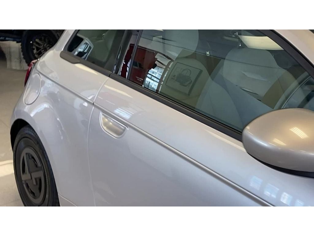 2025 FIAT FIAT 500e GIORGIO ARMANI Collector's Edition