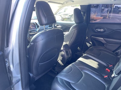 2019 Jeep Cherokee Limited FWD