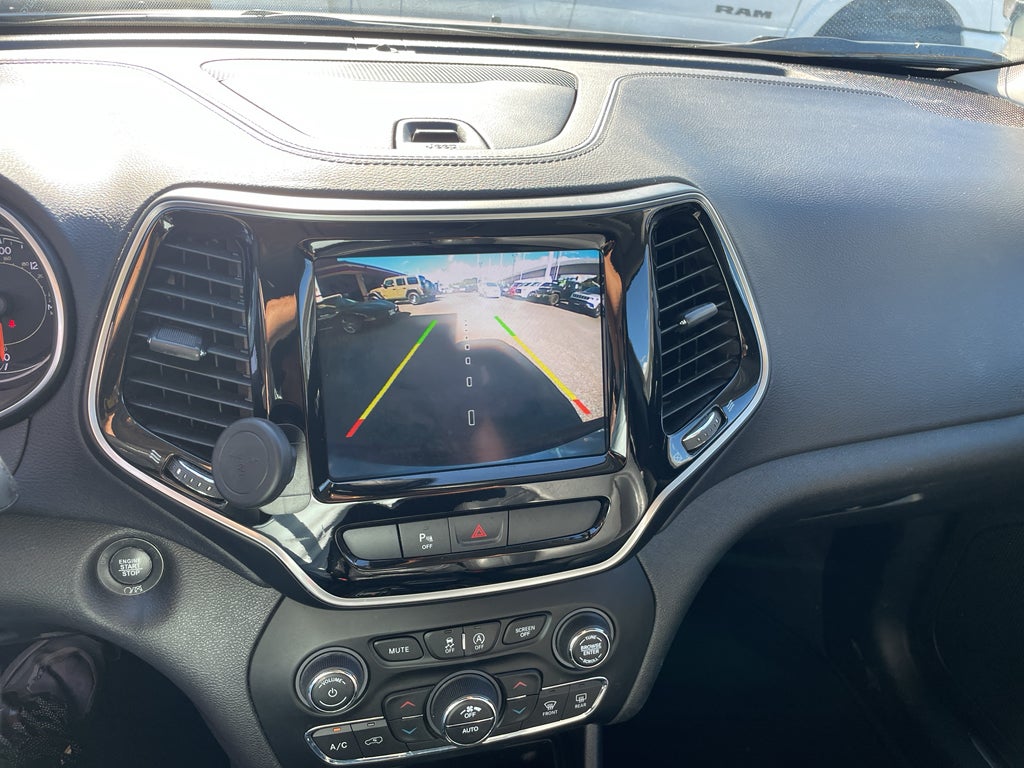 2019 Jeep Cherokee Limited FWD