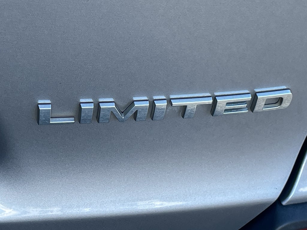 2019 Jeep Cherokee Limited FWD