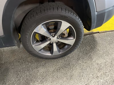 2019 Jeep Cherokee Limited FWD