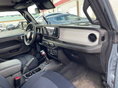 2025 Jeep Wrangler 4-Door Summit 4x4