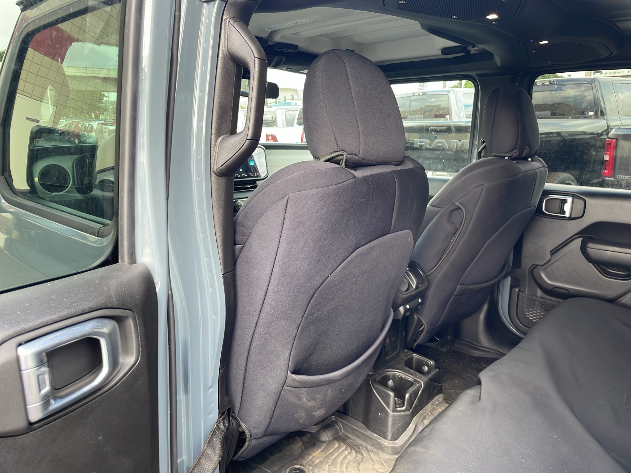 2025 Jeep Wrangler 4-Door Summit 4x4