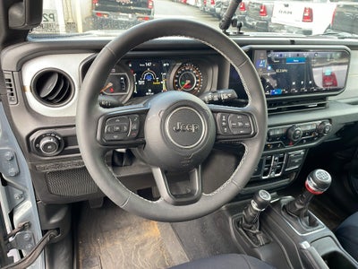 2025 Jeep Wrangler 4-Door Summit 4x4